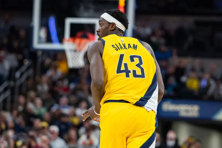 kaiyun-西亚卡姆连续十二场比赛得分超过出色防守，勇士不断突破！-kaiyun