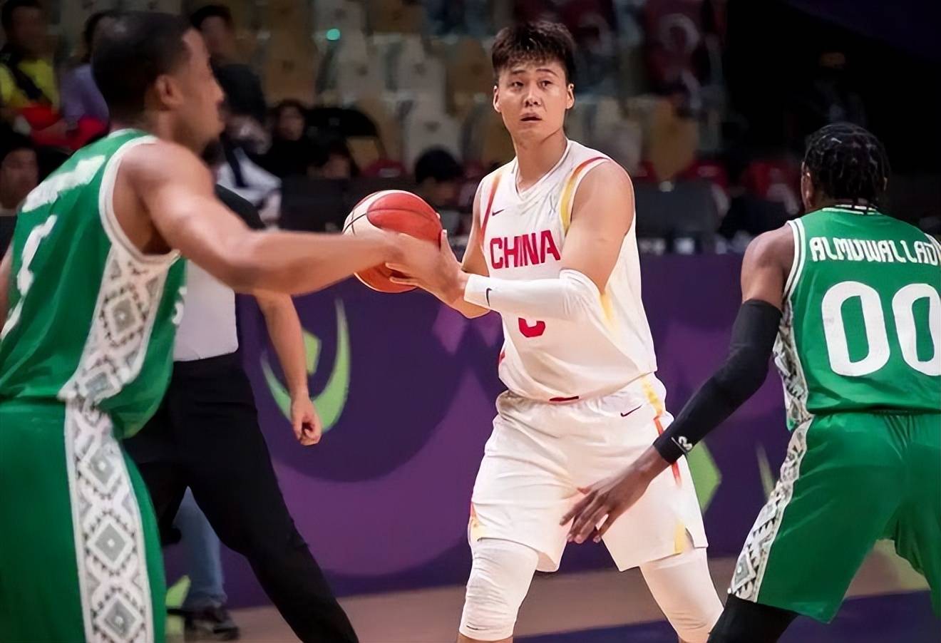 开云体育官网-包含转折点！深圳男篮临场应变，英超关键时刻攻防权衡，媒体盛赞，数据趋势出现新变化的词条-开云体育官网