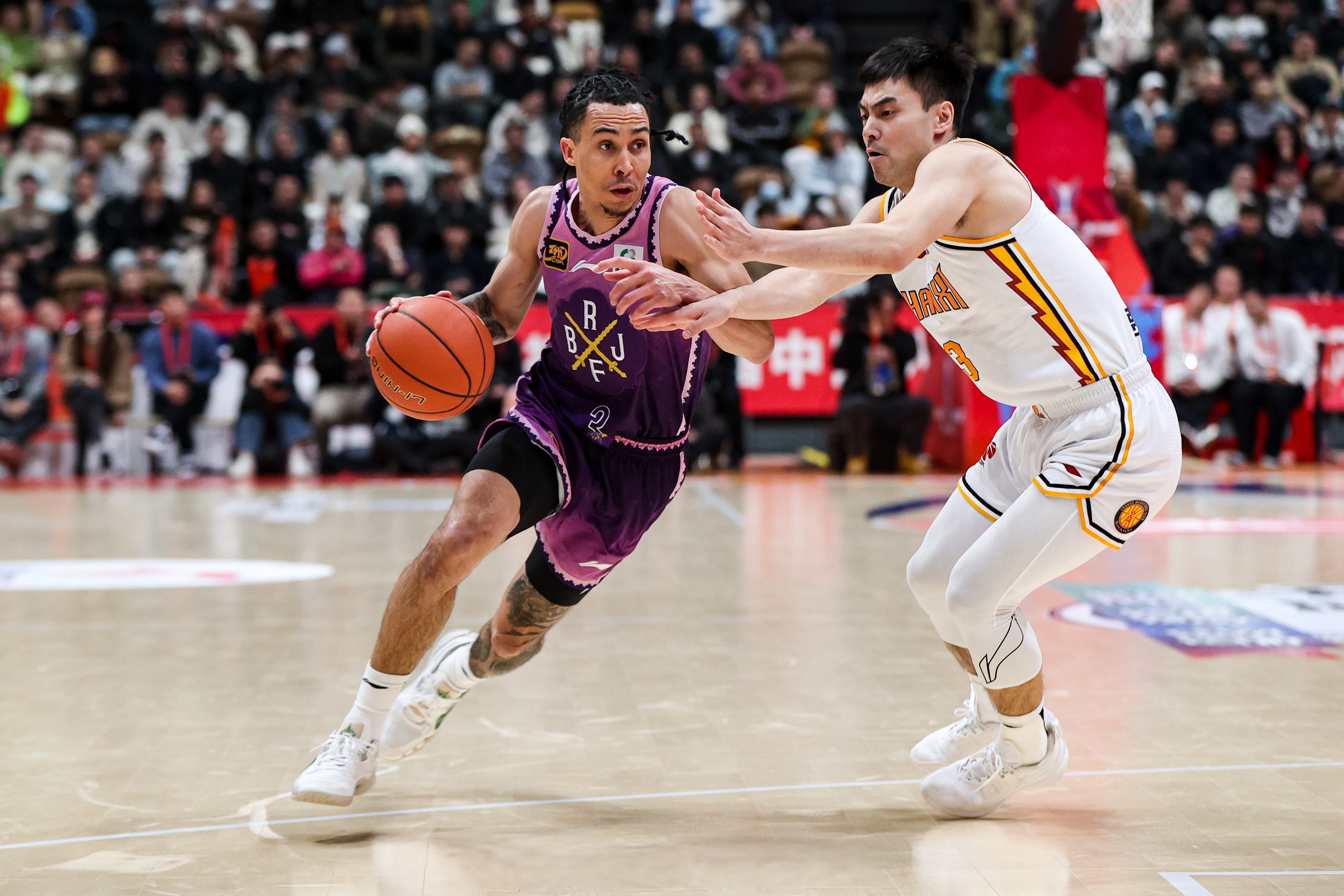 开云app-CBA常规赛赛程吃紧，广州队国际比赛日止住颓势，态度坚定，训练强度明显提升的简单介绍-开云app